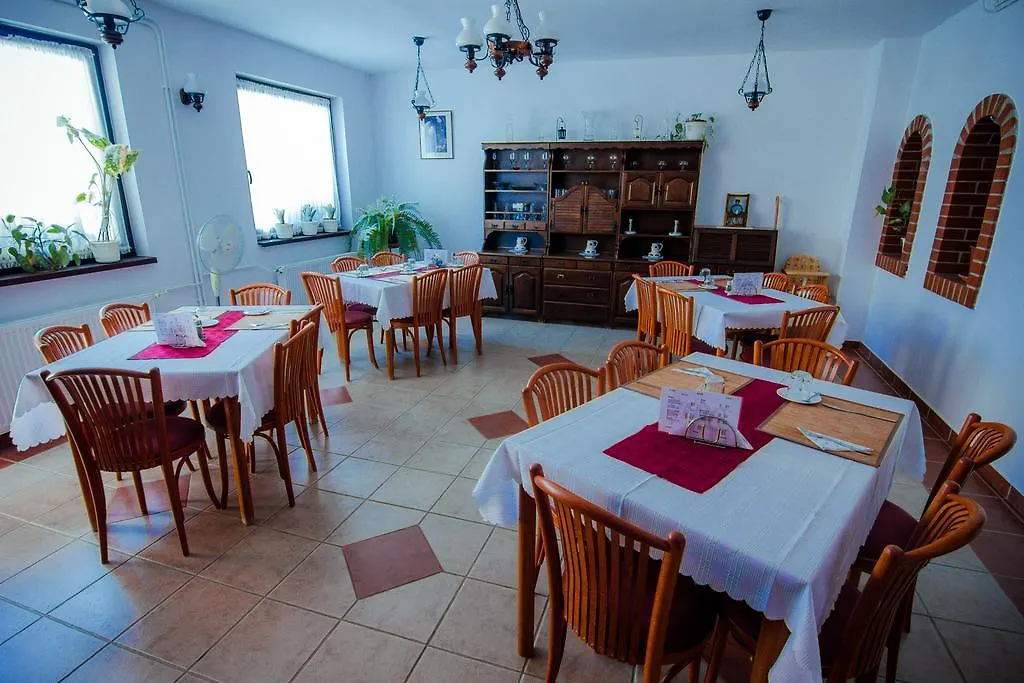 Hrc Panzio Hotel Hajduszoboszlo 3*,  Hungary