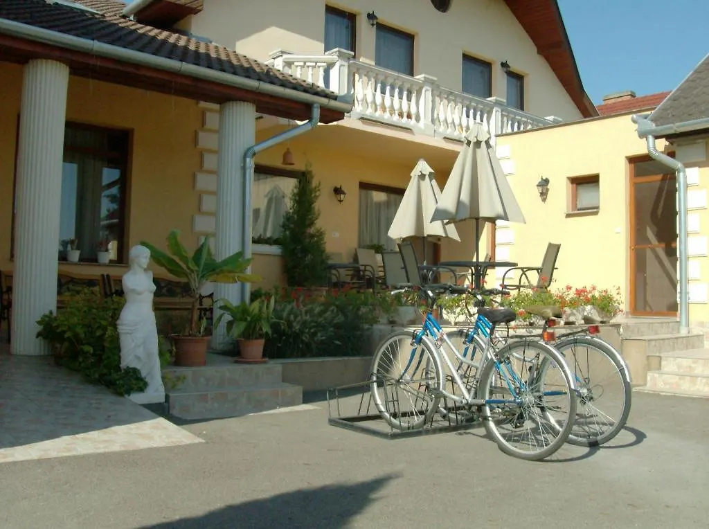 ***  Hrc Panzio Hotel Hajduszoboszlo Hungary